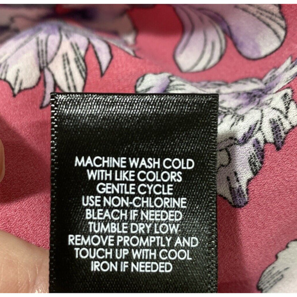 Torrid Plus Size Short Sleeve Tunic Top Blouse 18/20 Pink Floral Sheer Relaxed - Picture 8 of 8